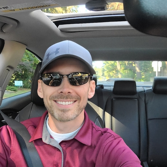 Meet your Posher, Brandon - Picture 3 of 11